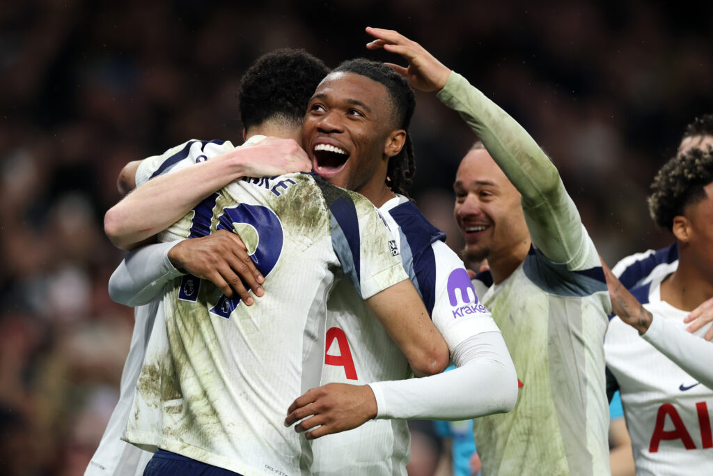Tottenham Hotspur v Manchester City - Premier League