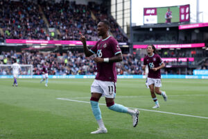 Burnley v Aston Villa - Premier League