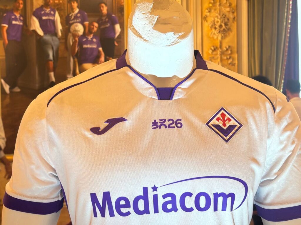 maglia bianca nuova joma