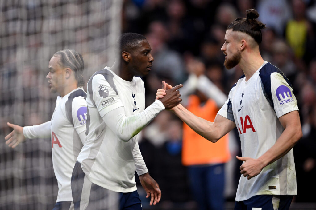 Tottenham Hotspur v Arsenal - Premier League