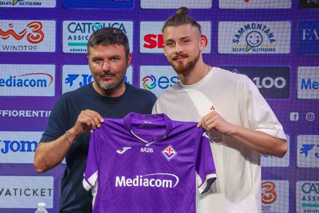 BAGNO A RIPOLI ROCCO COMMISSO VIOLA PARK PRESENTAZIONE DEL NUOVO GIOCATORE DELLA FIORENTINA RADU DRAGUSIN